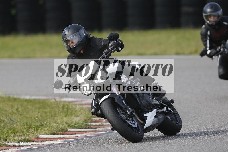 /Archiv-2024/17 01.05.2024 Speer Racing ADR/Schnuppertraining